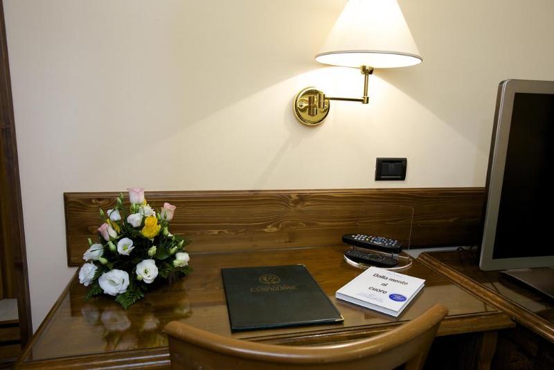 Campiglione Hotel Асизи Екстериор снимка
