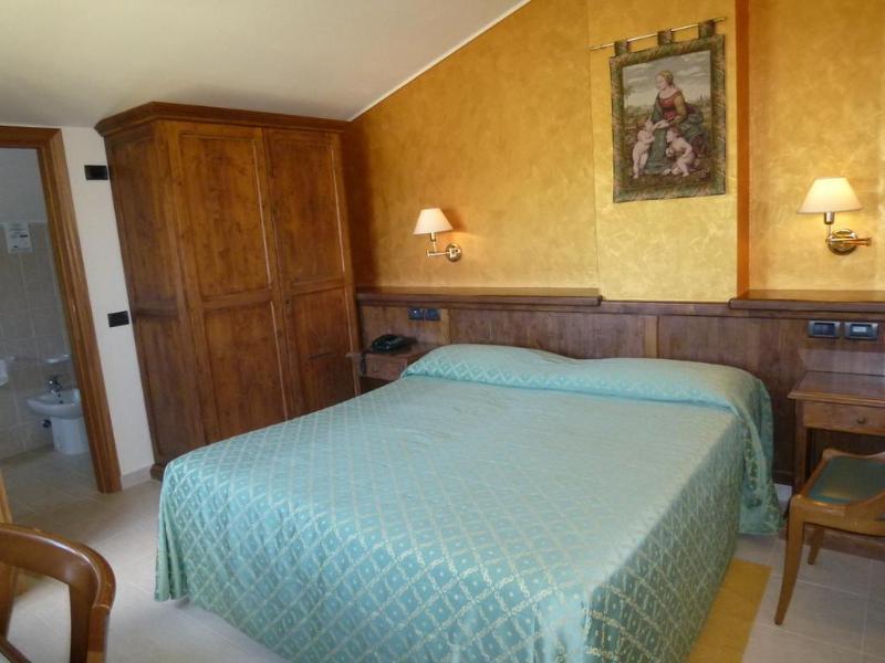 Campiglione Hotel Асизи Екстериор снимка